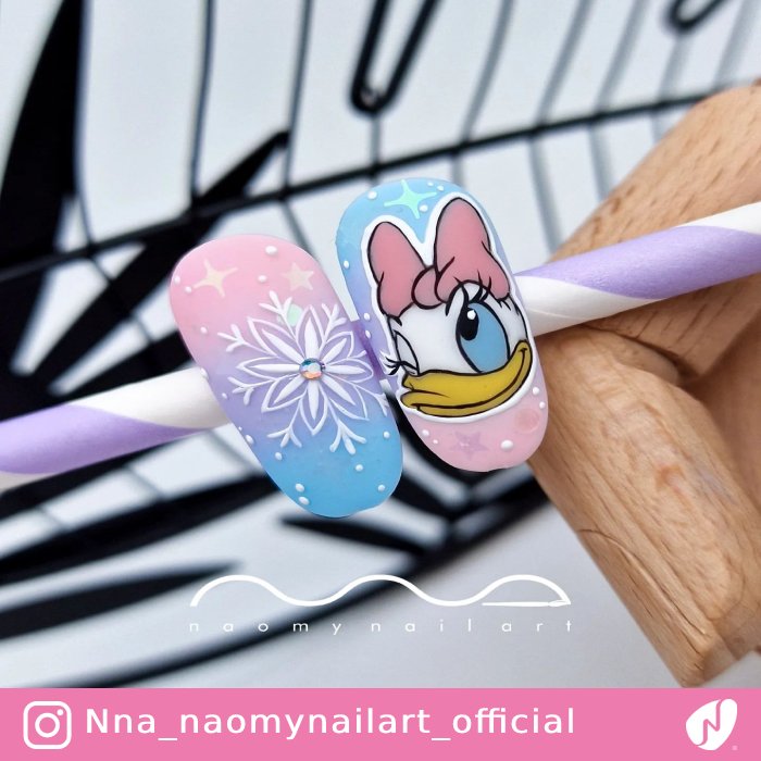 Daisy Duck Matte Nails